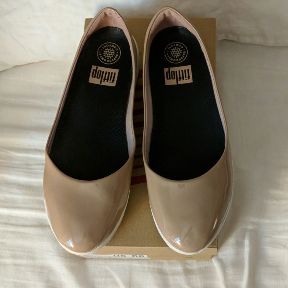FitFlop Superballerina Nude patent leather